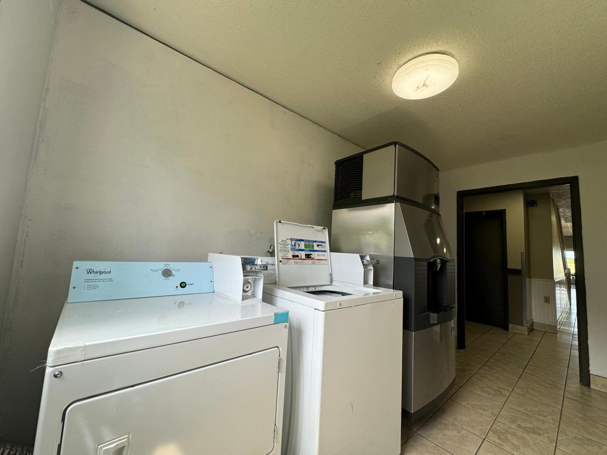 South Ridge Inn North Ridgeville المظهر الخارجي الصورة