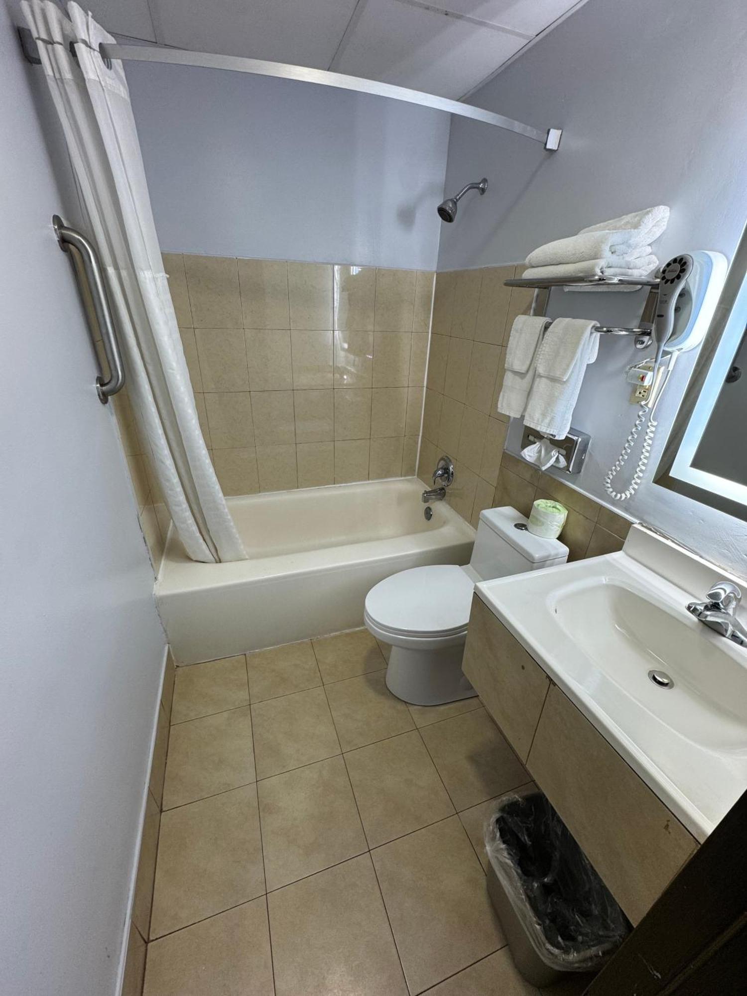 South Ridge Inn North Ridgeville المظهر الخارجي الصورة