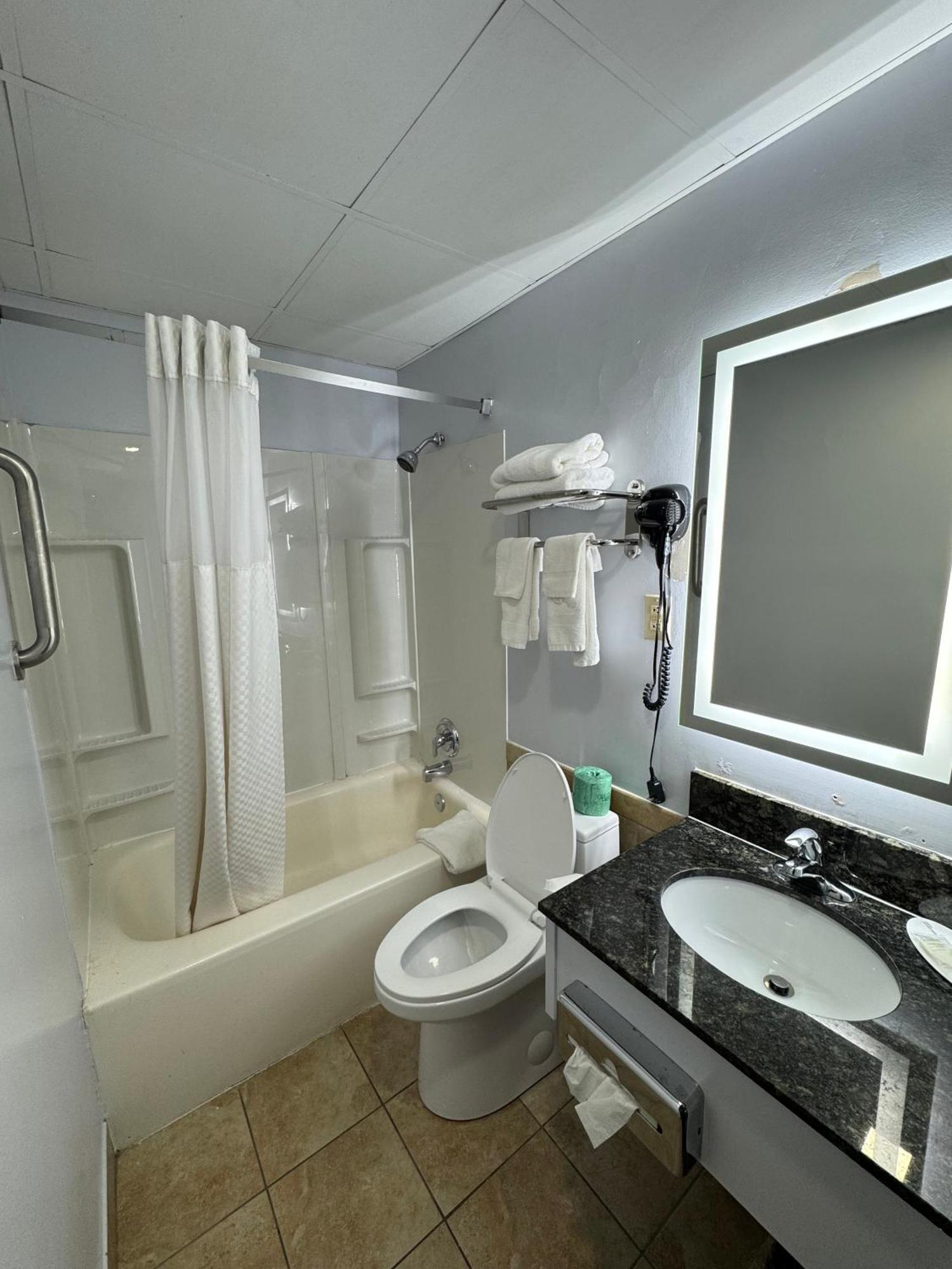 South Ridge Inn North Ridgeville المظهر الخارجي الصورة